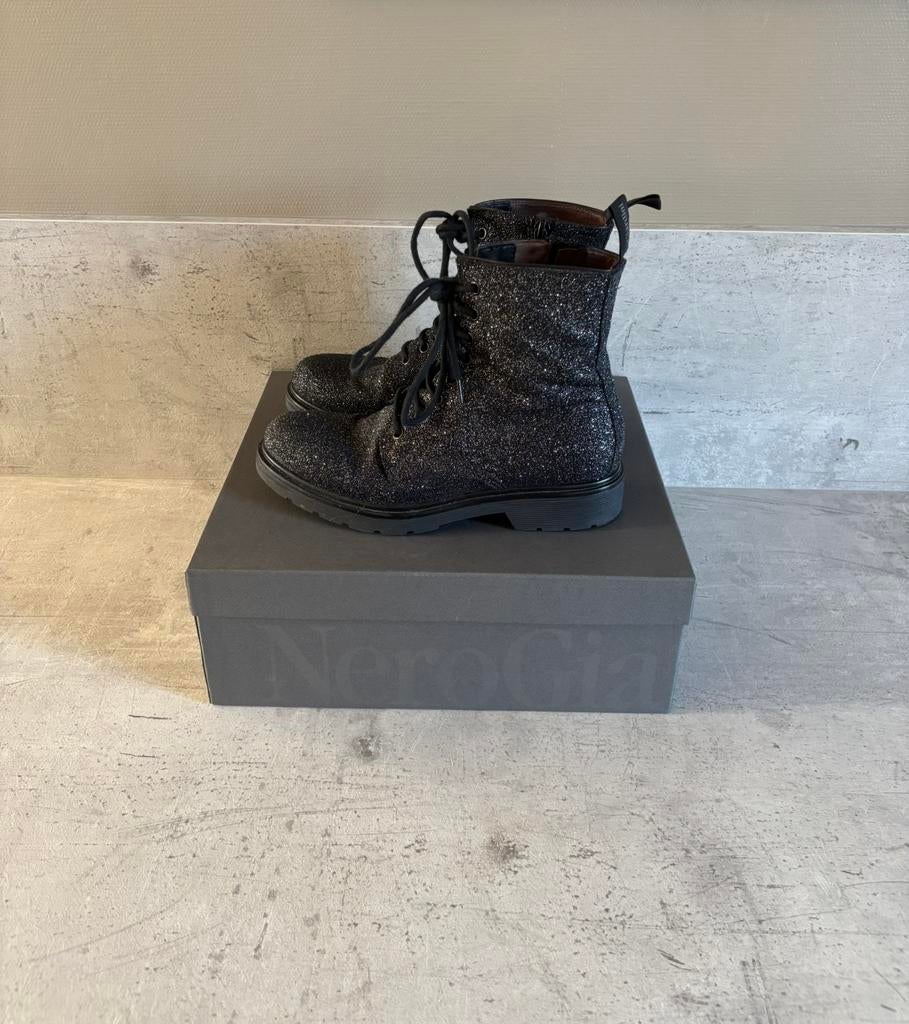 Bottes Nero Giardini, Enlèvement ou Envoi, Comme neuf, Boots et Botinnes, Noir