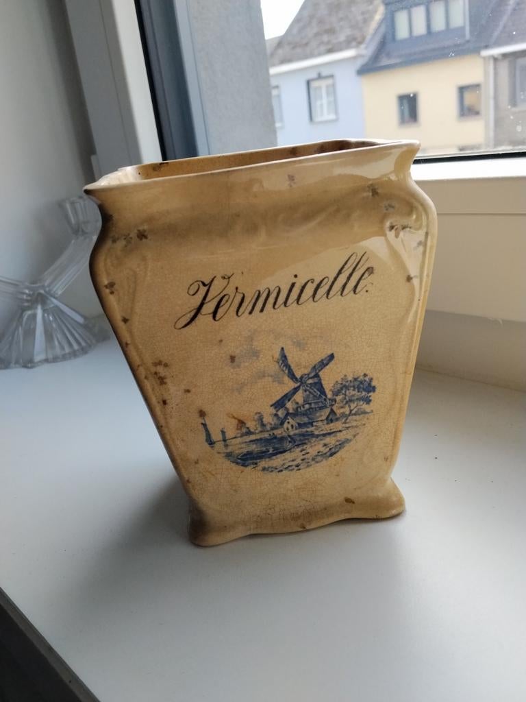 Oude voorraad pot, Verzamelen, Ophalen