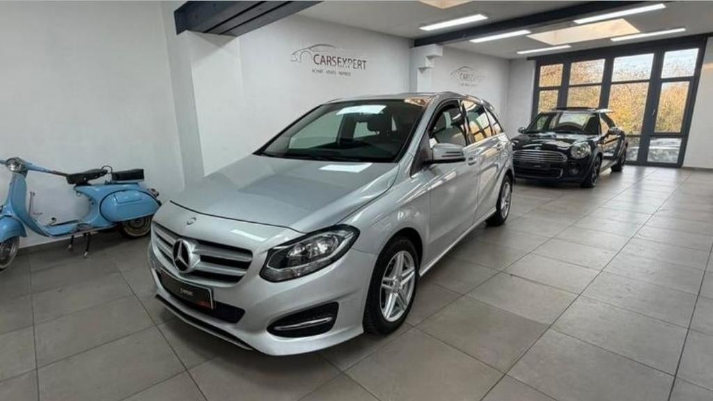 Mercedes classe B 180 12 mois de GARANTIE, Autos, Mercedes-Benz, Ordinateur de bord, Achat, Entreprise, Boîte manuelle