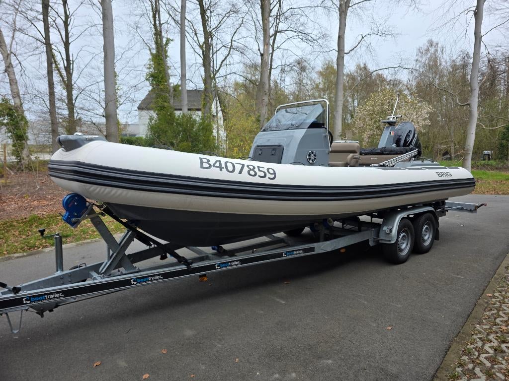 Brig Eagle 6.7 Luxe RIB 175PK, Trailer en Dock., 120 tot 200 pk, Zo goed als nieuw, Benzine, Ophalen