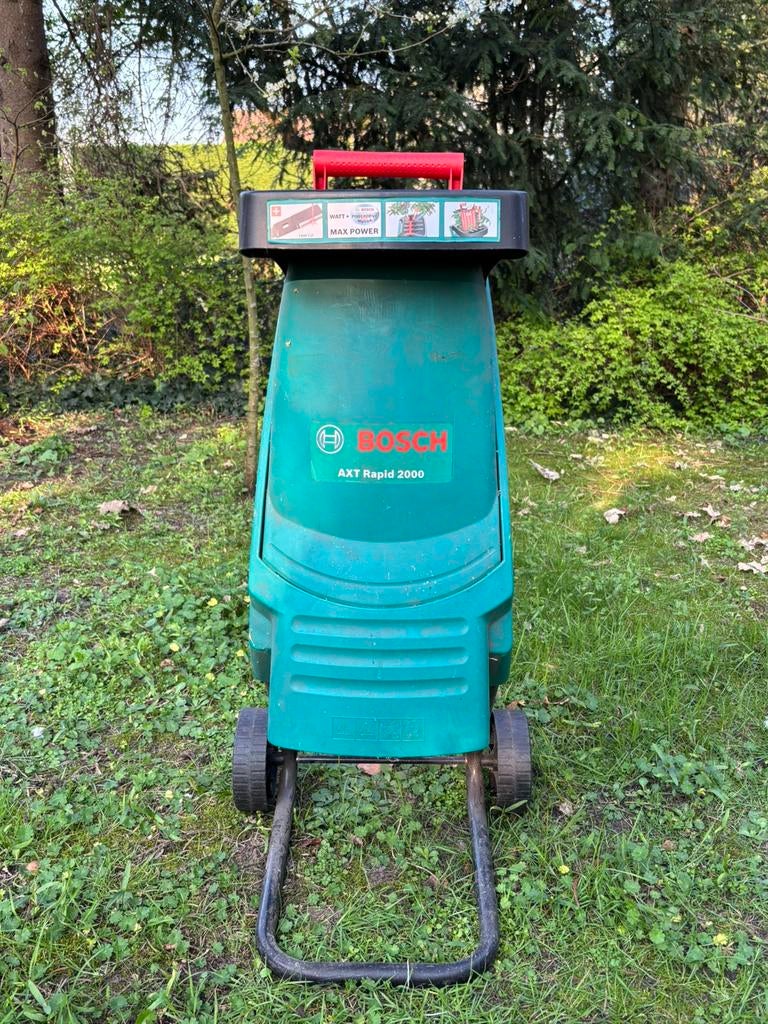Hakselaar Bosch AXT Rapid 2000, Tuin en Terras, Ophalen, Gebruikt, Elektrisch
