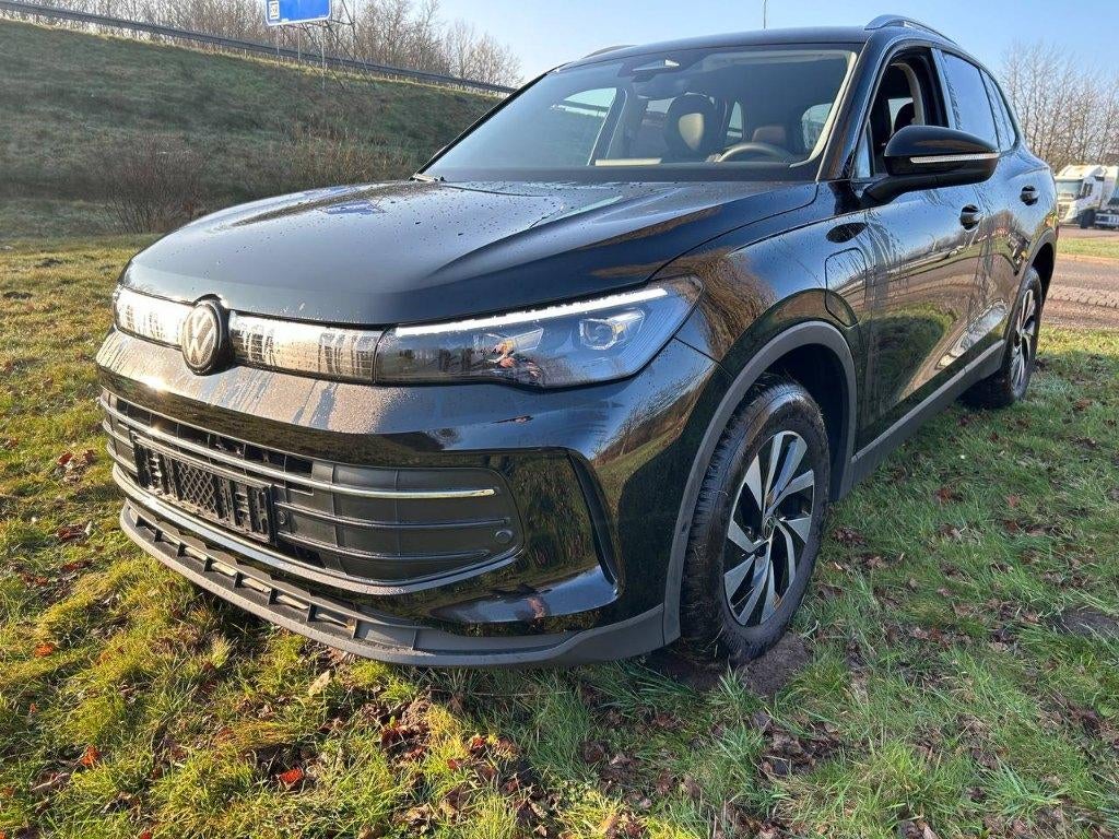 volkswagen tiguan, Autos, Achat, Euro 6, 1766 kg, Entretenue par le concessionnaire