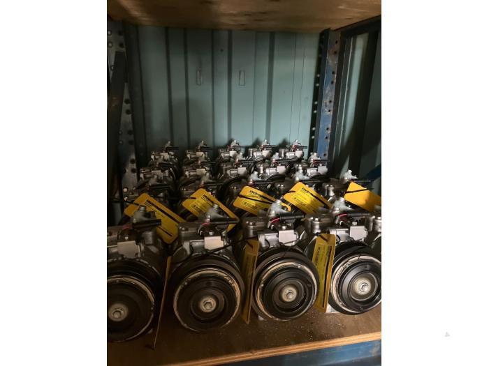 Aircopomp van een Mercedes G-Klasse, Auto-onderdelen, Overige Auto-onderdelen, Mercedes-Benz, Nieuw, 3 maanden garantie, Ophalen of Verzenden