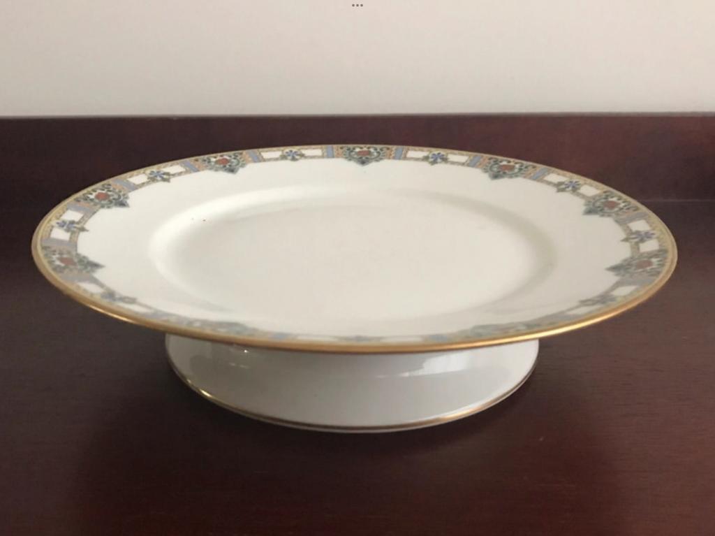 Limoges schaal schotel bord op voet decor 23,5 cm, Enlèvement ou Envoi