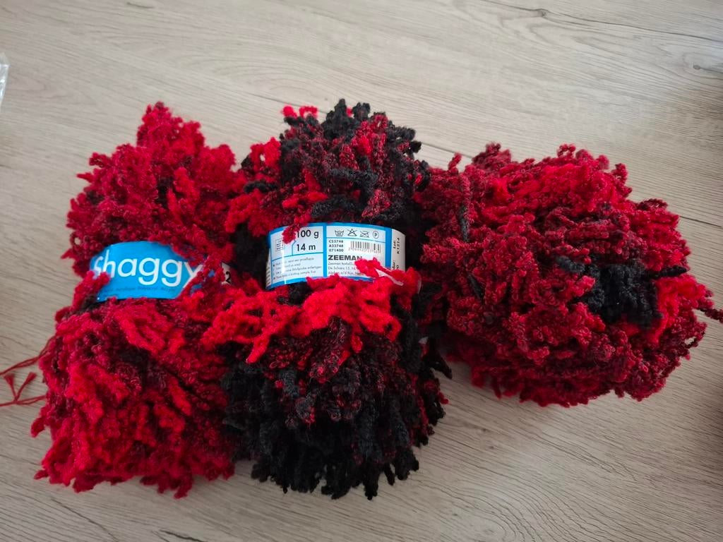 3 bollen Shaggy, Hobby en Vrije tijd, Breien en Haken, Ophalen