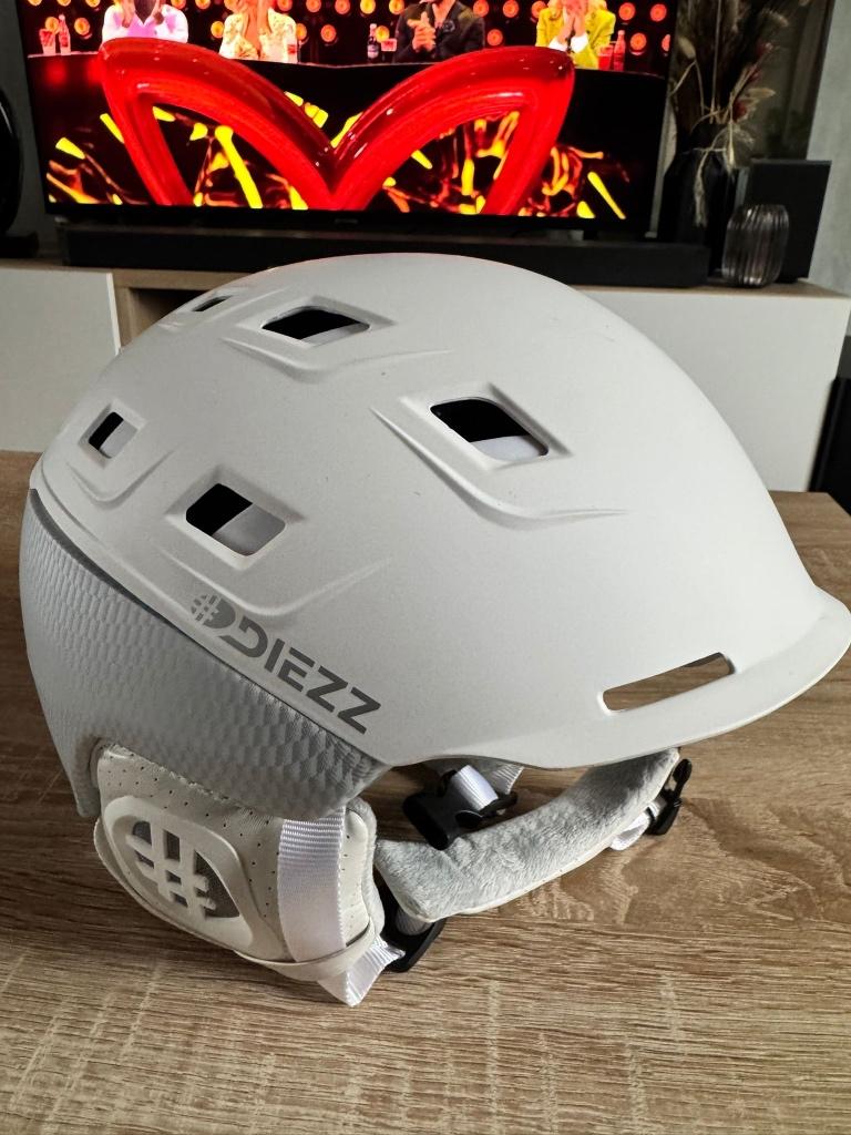 Skihelm dames, Ophalen, Zo goed als nieuw, Maat 36 (S), Overige typen