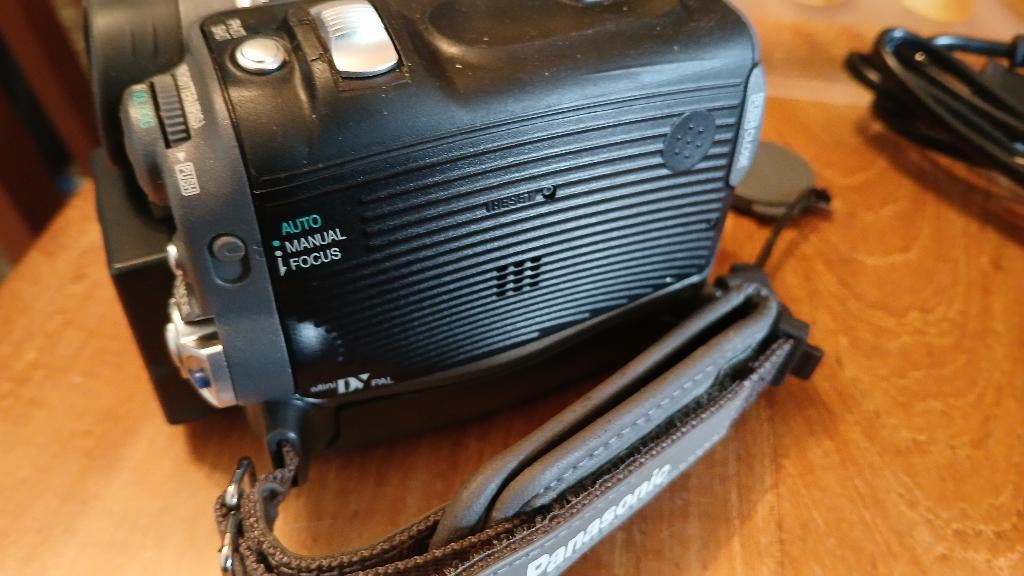 Panasonic nv gs 10 mini dv digitale camera als nieuw,, Audio, Tv en Foto, Videocamera's Digitaal, Panasonic, 20x of meer, Ophalen of Verzenden