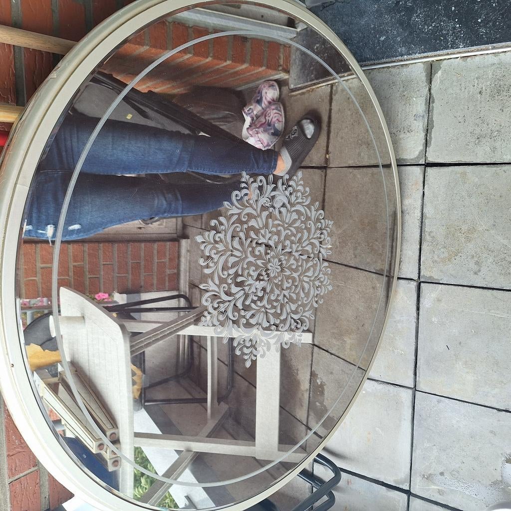 A donner table en verre, Enlèvement, Comme neuf, Verre