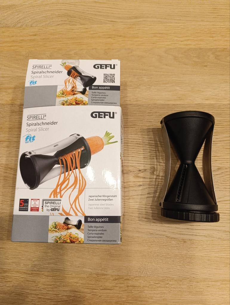 Gefu spiraalsnijder - Julienneschiller, Huis en Inrichting, Ophalen of Verzenden, Nieuw