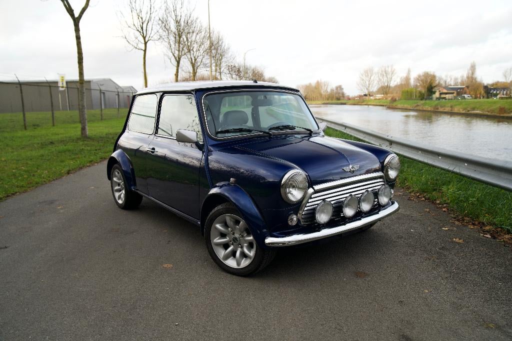 MINI COOPER SPORT 1.3 MPI | GERESTAUREERD | TOP-WAGEN !!, Autos, Cuir, Achat, 46 kW, Noir