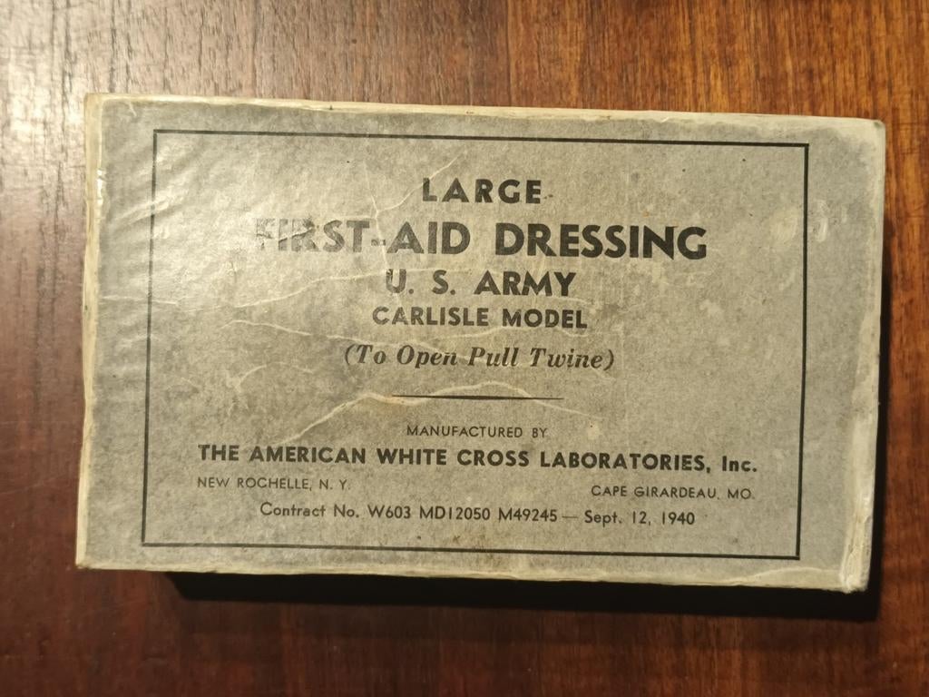 1940 Large First Aid Carlisle Model, Ophalen of Verzenden, Landmacht, Overige typen