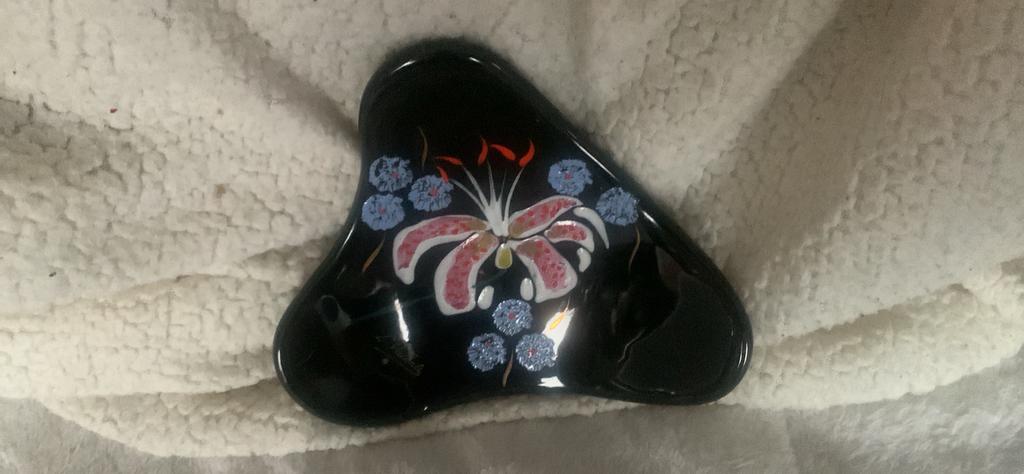 Émaux  de Longwy, Antiquités & Art, Enlèvement