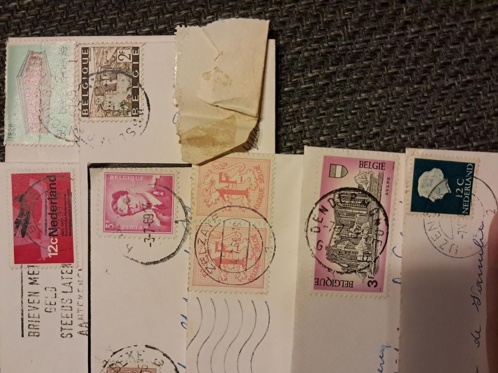 Oude postzegels belgie en nl, totaal 27 st. Prijs/st, Enlèvement ou Envoi