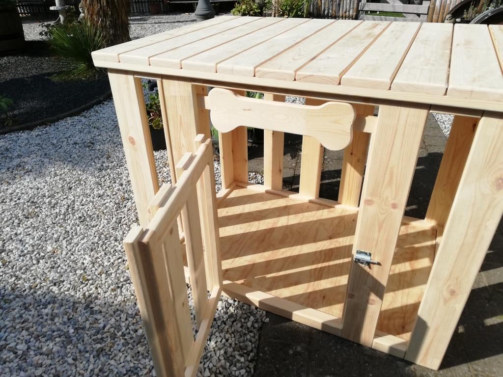 Nieuw zware,grote en zeer sterke houten honden bench, Ophalen, Nieuw