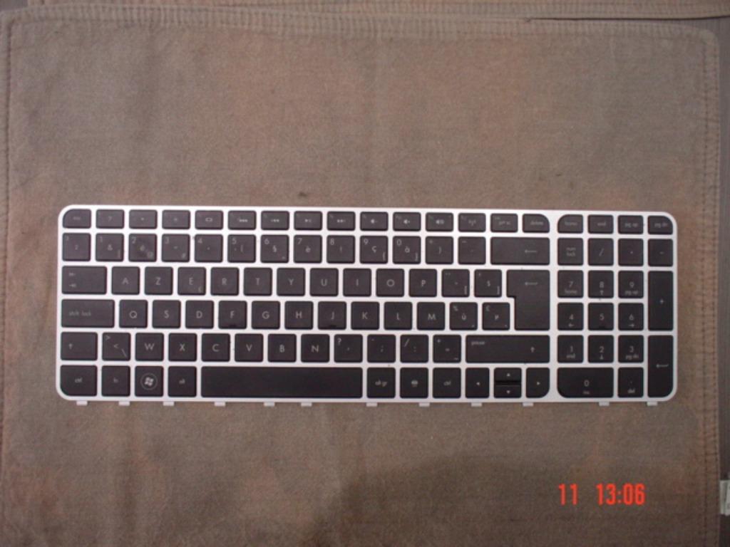 Toetsenbord HP Pavilion M6, Computers en Software, Ophalen of Verzenden, Zo goed als nieuw