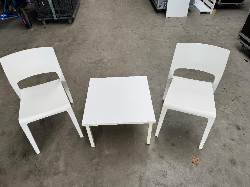 stoelen, Enlèvement