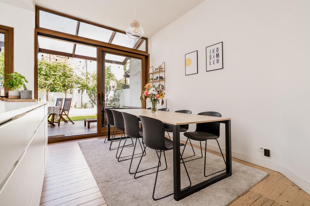 8 Eetstoelen, Huis en Inrichting, Stoelen, Zo goed als nieuw, Vijf, Zes of meer stoelen, Zwart, Ophalen