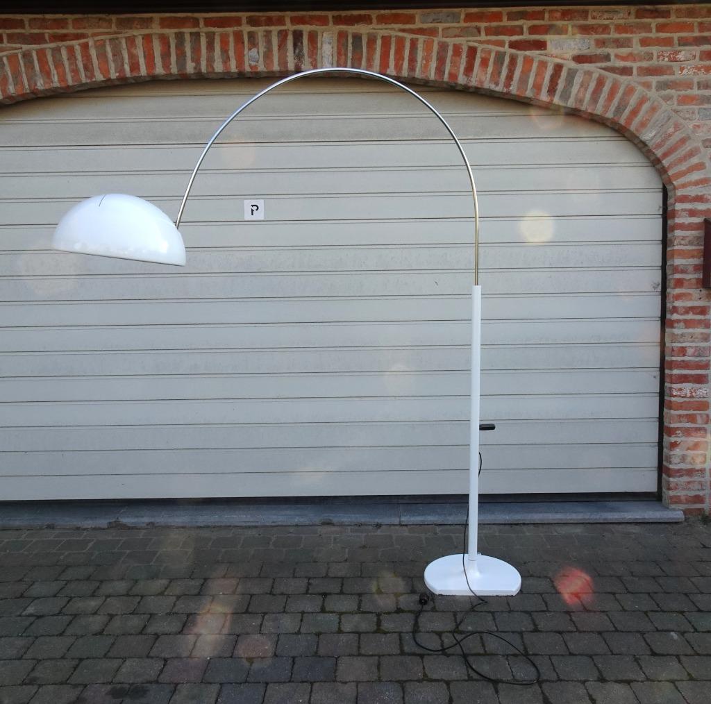 LAMPADAIRE VOÛTÉ VINTAGE OLUCE « COUPE 3320" ITALIE  COLOMBO, Enlèvement