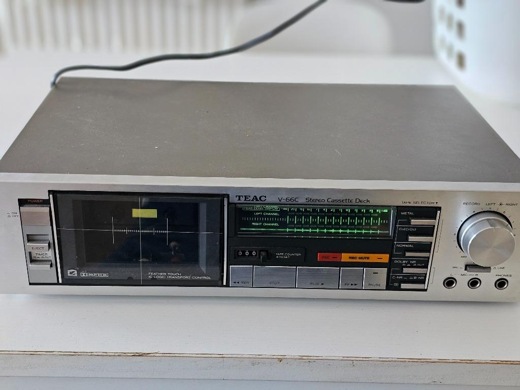 TEAC V-66C Stereo Cassette Deck, TV, Hi-fi & Vidéo, Decks cassettes, Enlèvement ou Envoi