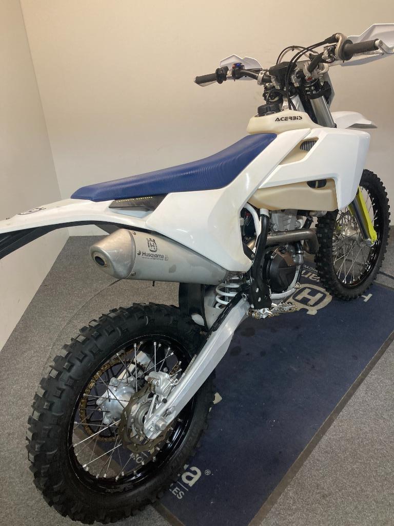 Husqvarna FE 350 MY'19 ref. LS 3183 - foto 2