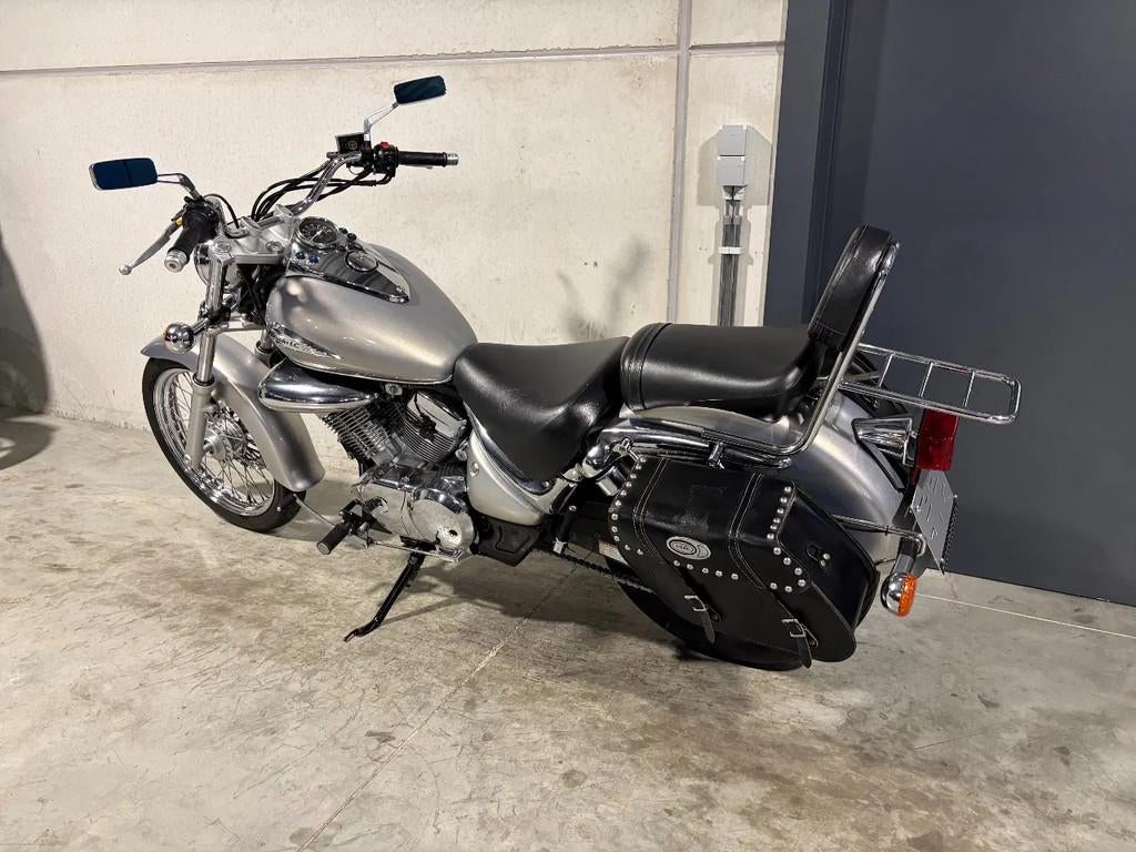Suzuki VL 250 Intruder lichte wendbare cruiser (bj 2004) - foto 3