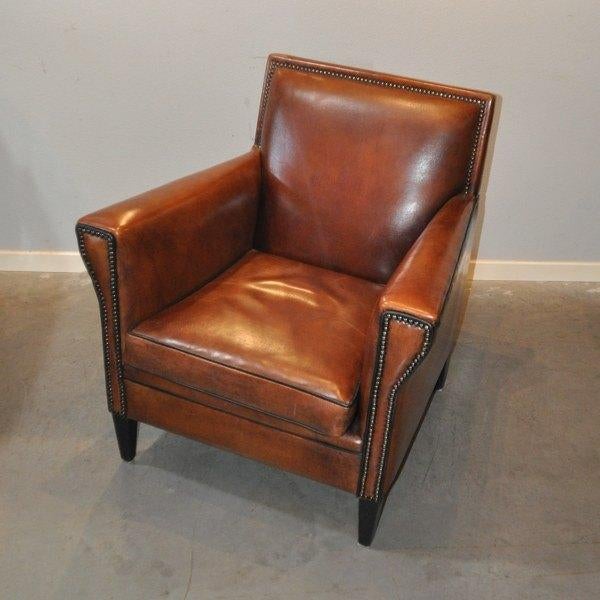 Marielle, schapenleren fauteuil in nieuwstaat., Antiek en Kunst, Ophalen