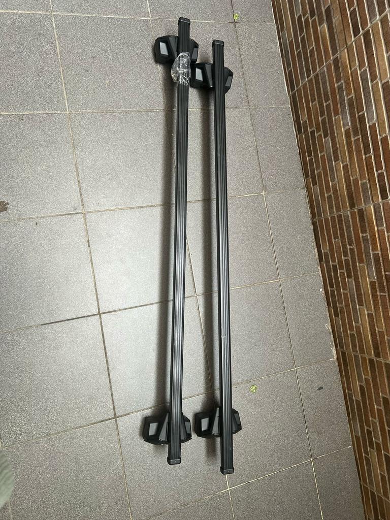 Universele dakdragers auto THULE, Auto diversen, Dakdragers, Ophalen, Zo goed als nieuw