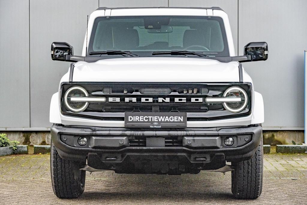 Ford Bronco 2.7i V6 - Outer Banks - STOCK - SALON ACTIE, Auto's, Automaat, Euro 6, Adaptive Cruise Control, Wit