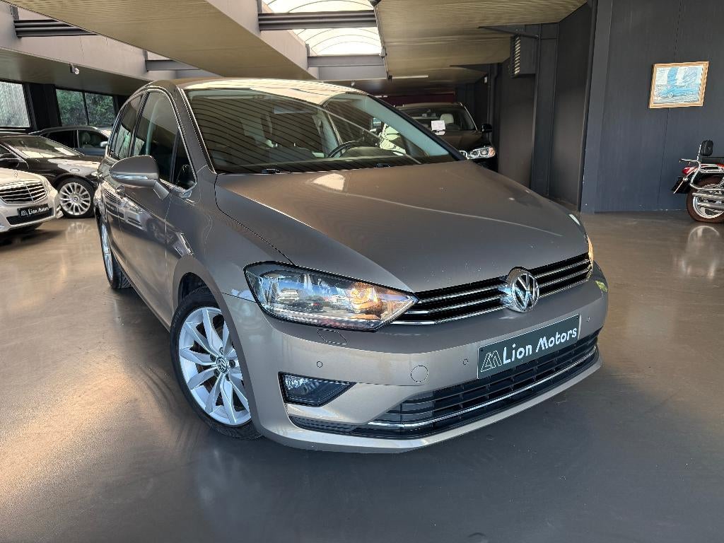 Volkswagen Golf Sportsvan 1.4 TSI Highline*NAVI*TRKHK*VRWRM, 4 cilinders, Alcantara, Beige, Stadsauto