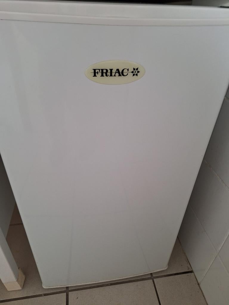 Friac kleine koelkast, Ophalen