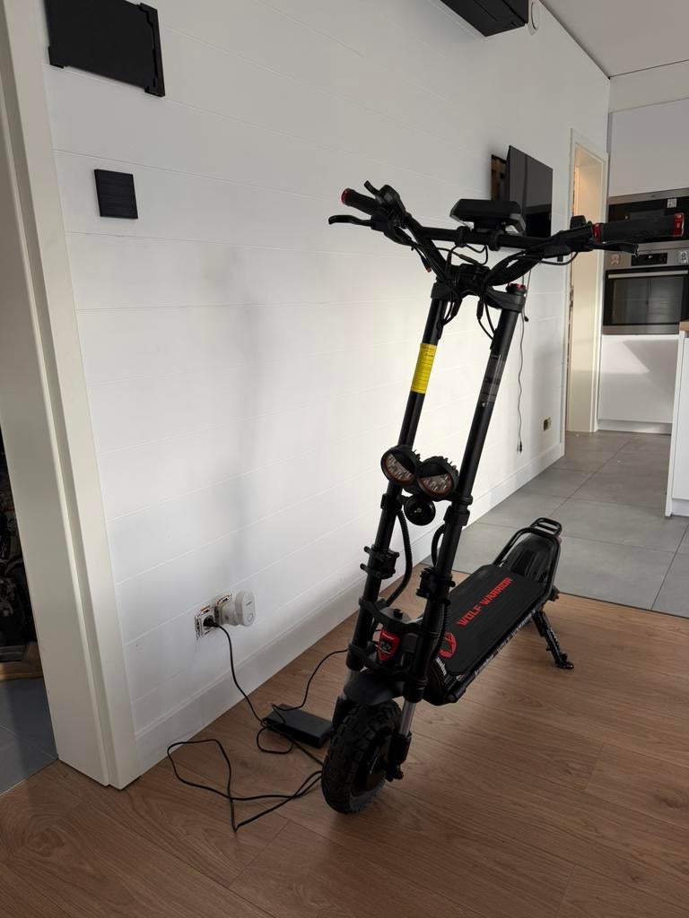 kaabo wolf warrior x plus, Vélos & Vélomoteurs, Trottinettes, Comme neuf, Enlèvement