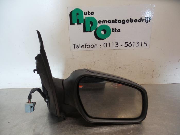 Rétroviseur extérieur droit d'un Ford Focus (Focus 04-), -, 3 mois de garantie, -, -