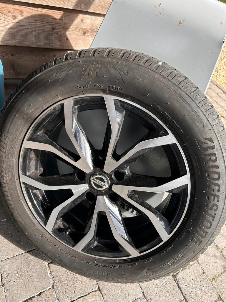4 x Nissan bridgestone banden met velg, Ophalen, Band(en)