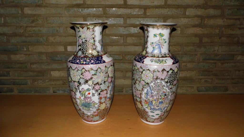 Chinese vazen met rode stempel, Enlèvement