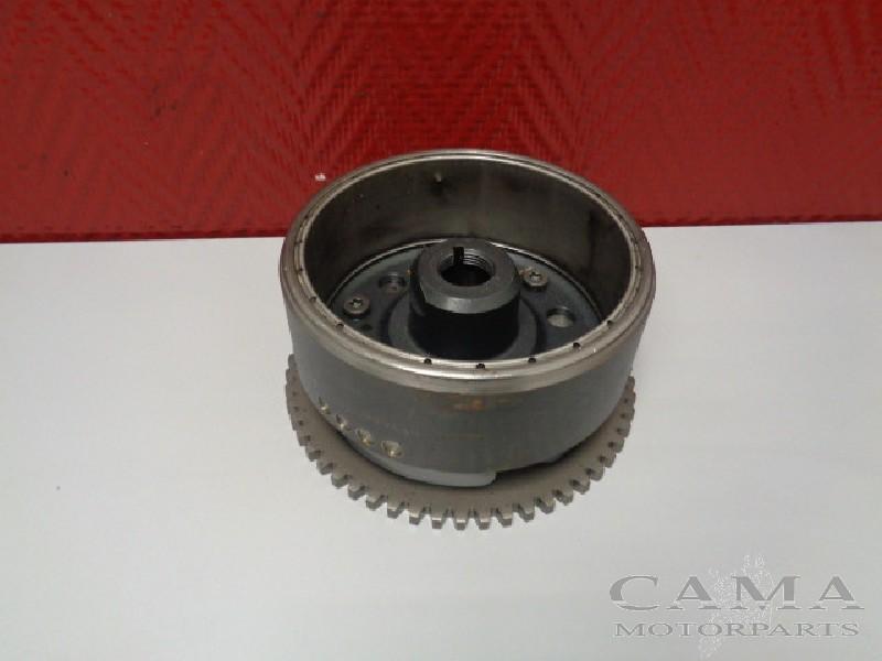 VOLANT MOTEUR CBR 1100 XX Blackbird 1996-1998 (CBR1100XX), Motos, Dhr. S. di Majo, Utilisé, Info@cama-motorparts.nl, P.J. Troelstraweg 8 8
3144 CX  MAASSLUIS, NL