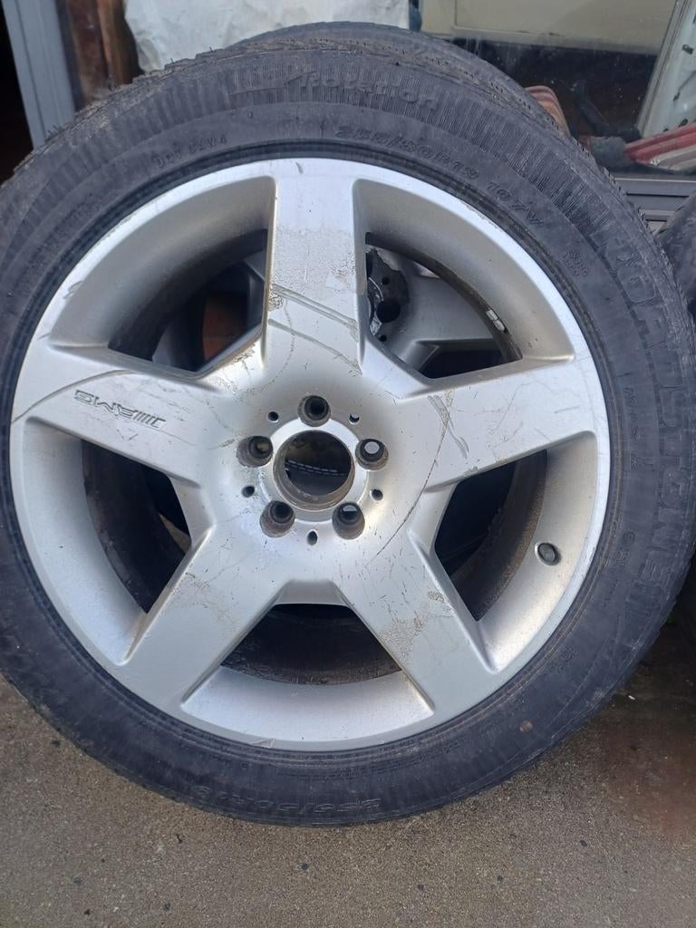 Mercedes ml 320cdi w164 AMG velgen, Auto-onderdelen, Banden en Velgen, Gebruikt, 255 mm, Winterbanden, Band(en)