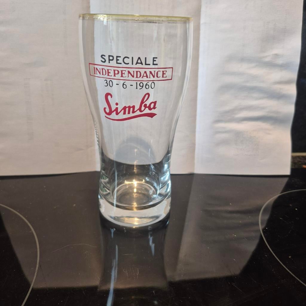 Simba bierglas ter ere onafhankelijkheid Congo, Collections, Marques de bière, Enlèvement
