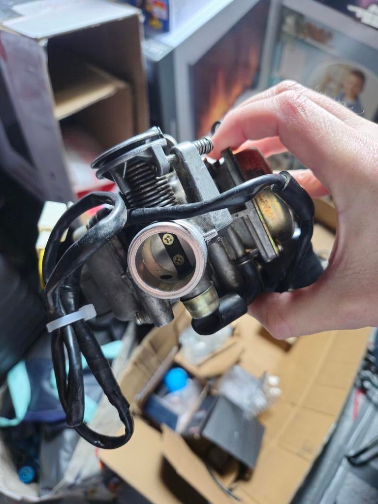 Carburateur 24mm Origineel Sym, Enlèvement, Utilisé