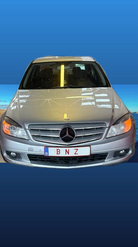 Mercedes C180 – 2009 – 130.000 km – goede staat, Autos, Argent ou Gris, Achat, Boîte manuelle, 5 portes
