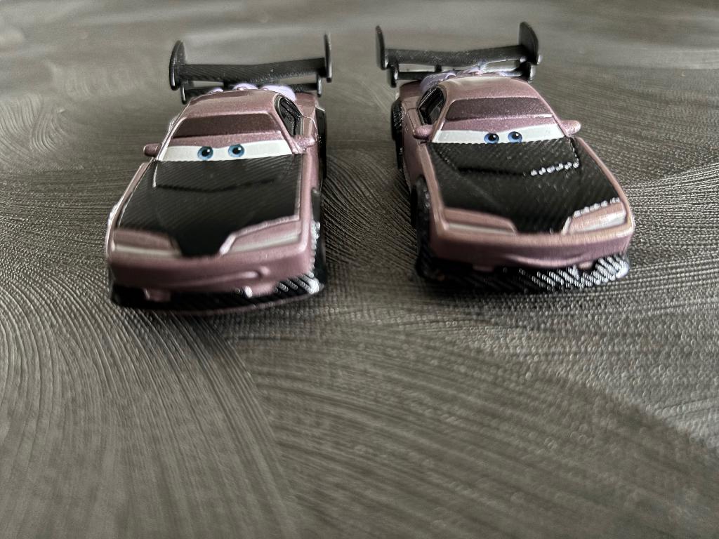 Cars Disney auto’s deel 2, Ophalen, Overige figuren, Zo goed als nieuw, Beeldje of Figuurtje