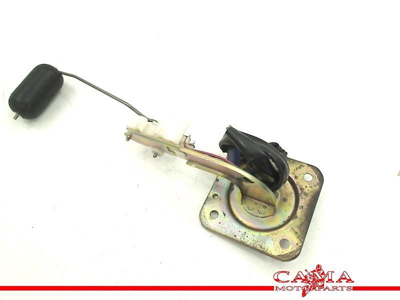 BENZINE METER Honda VFR 800 VTEC 2002-2013 (VFR800 RC46), Dhr. S. di Majo, Gebruikt, Info@cama-motorparts.nl, P.J. Troelstraweg 8 8
3144 CX  MAASSLUIS, NL