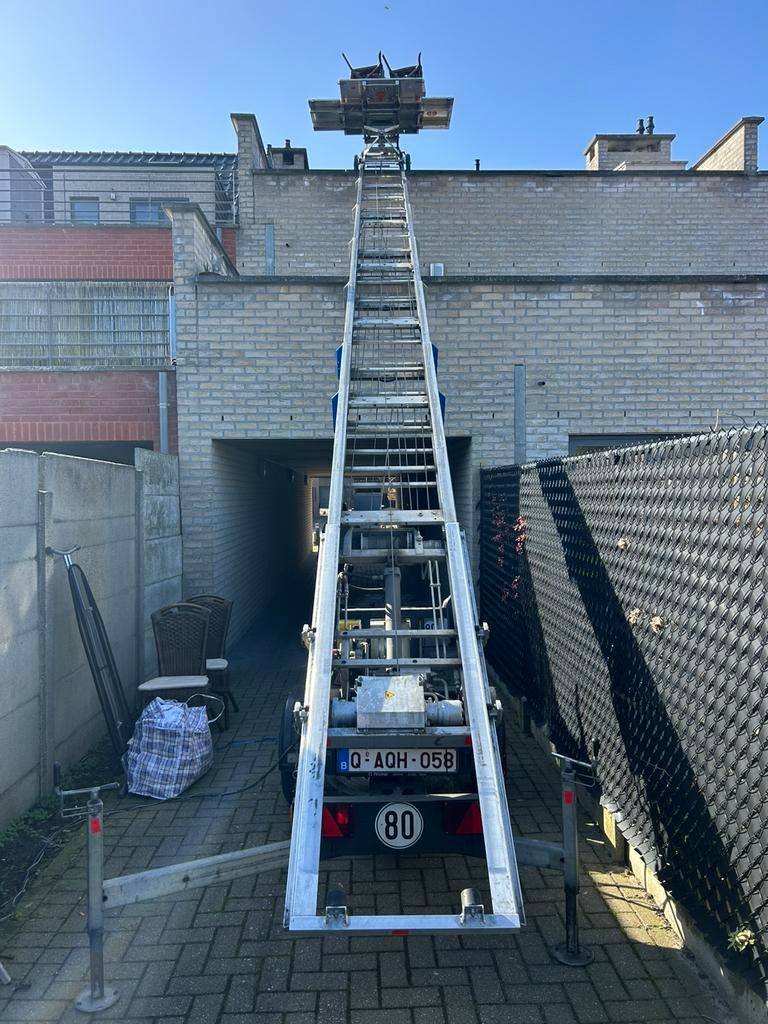 Élévateur à échelle et élévateur à traction, Bricolage & Construction, Échelles & Escaliers, Comme neuf, Enlèvement ou Envoi