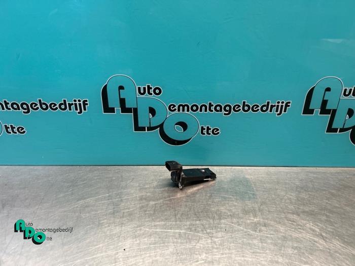 Compteur de masse d'air d'un Opel Karl (Karl 15-), -, Opel, 3 mois de garantie, Utilisé