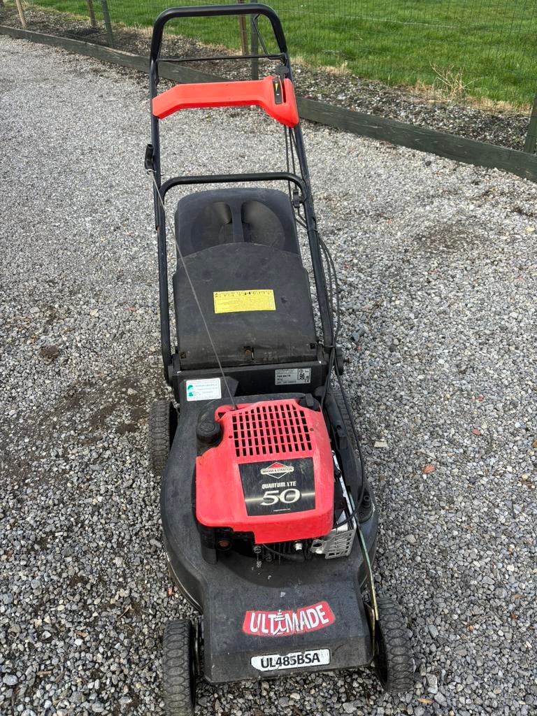 Tondeuses, Enlèvement, Comme neuf