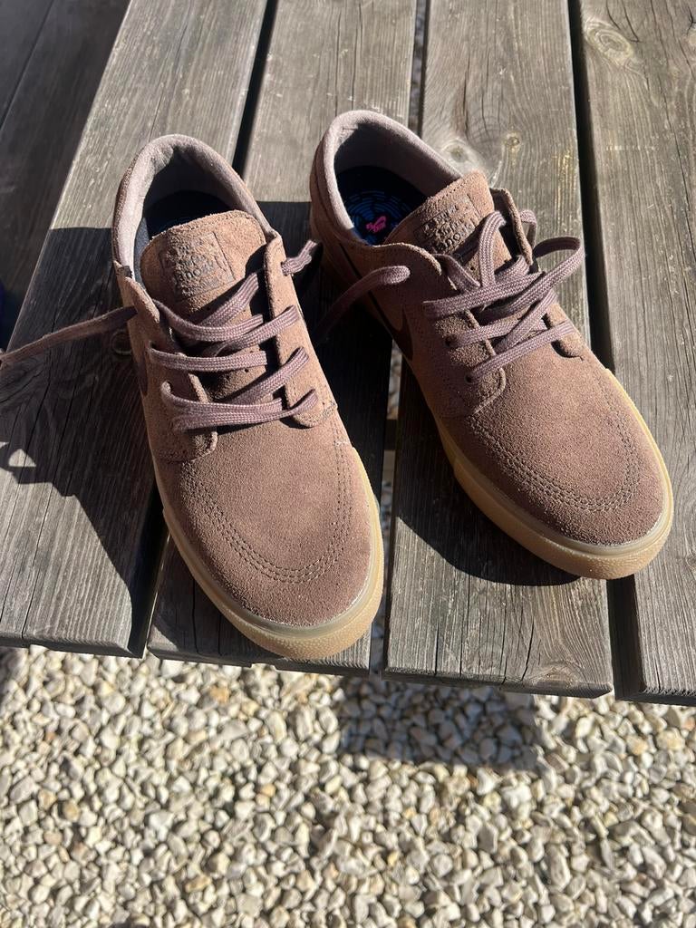 Nike sb zoom janoski. Neuves, Enlèvement ou Envoi, Neuf, Brun