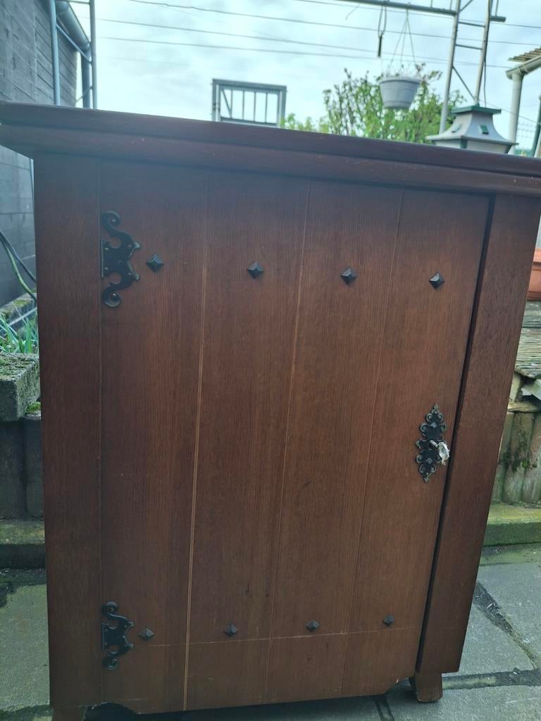 Stikmachien  in kast, Antiquités & Art, Enlèvement