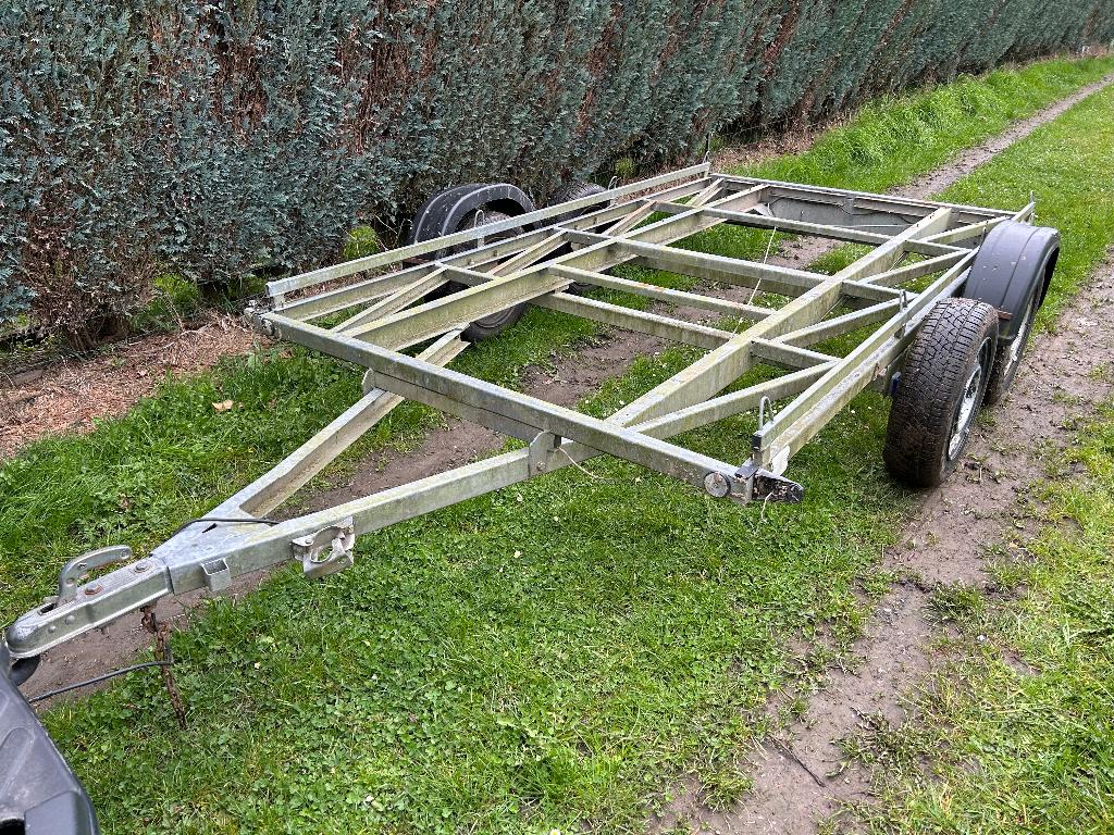 Remorque plateau à terminer 750kg, Enlèvement, Utilisé