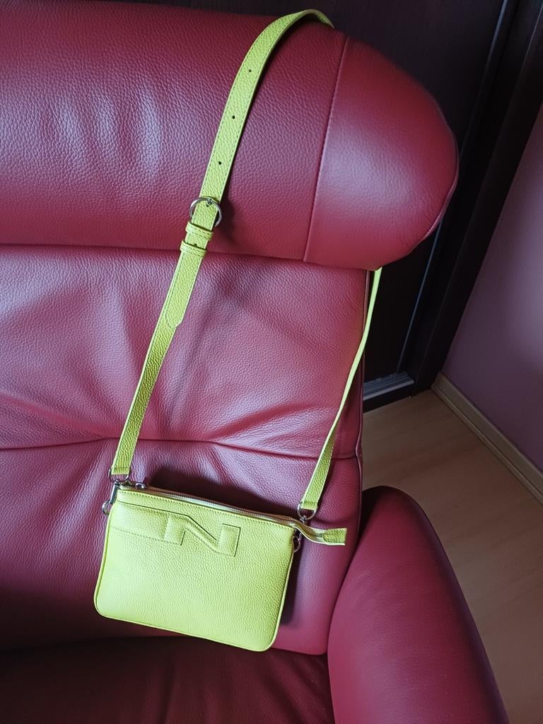 Sac à main Nathan, Enlèvement, Jaune