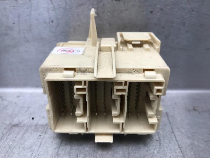 ZEKERINGKAST Lexus RX (L2) (01-1997/10-2015), Auto-onderdelen, Elektronica en Kabels, Lexus, Gebruikt