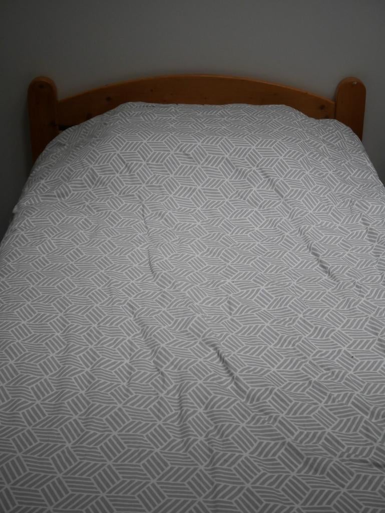 Eénpersoonsbed, Huis en Inrichting, Slaapkamer | Bedden, Ophalen